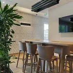 Centre Gare Porte Du Luxembourg A31- Accueil De Nuit Hotel