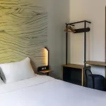 Centre Gare Porte Du Luxembourg A31- Accueil De Nuit Hotel 3*