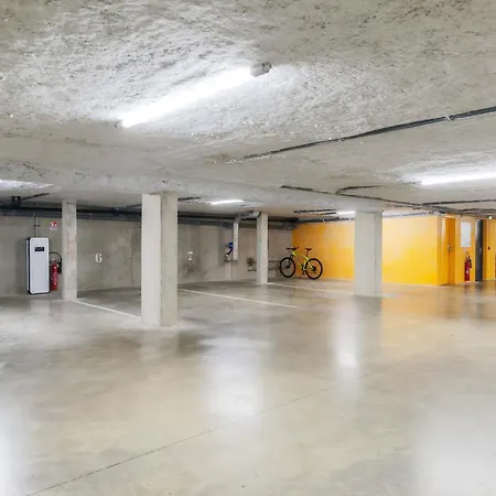 Centre Gare Porte Du Luxembourg A31- Confort Climatise 3*