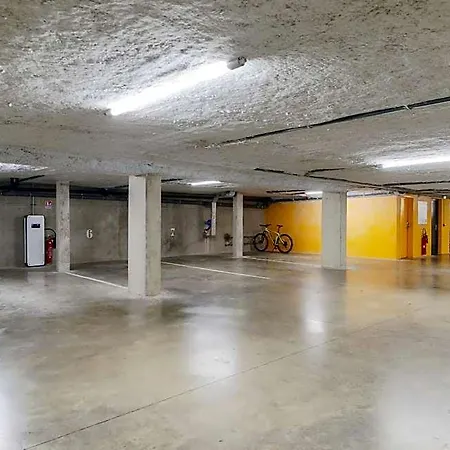 Centre Gare Porte Du Luxembourg A31- Confort Climatise 酒店 3*