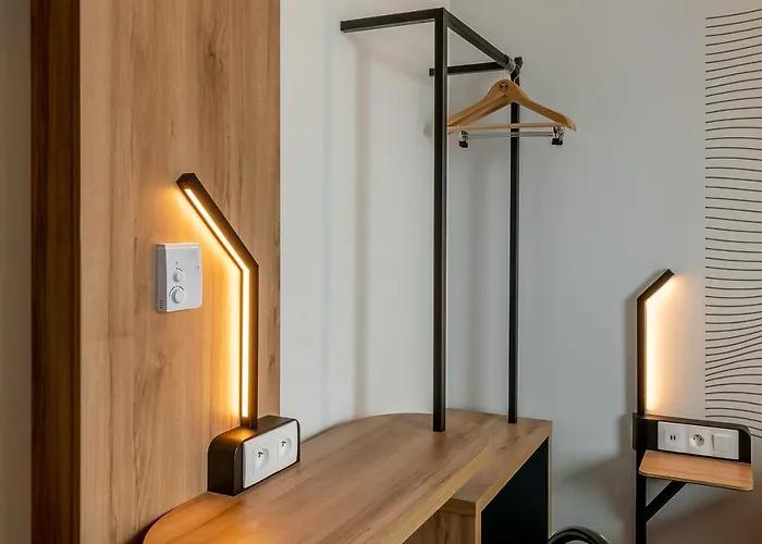 Centre Gare Porte Du Luxembourg A31- Accueil De Nuit Diedenhofen