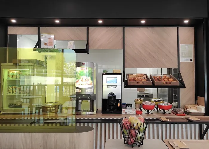 호텔 Centre Gare Porte Du Luxembourg A31- Accueil De Nuit 티옹빌